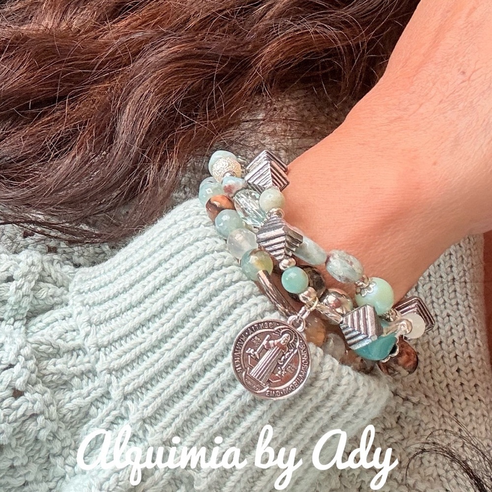 Alquimia Silver and Blue-Green gemstones Bracelet Collection